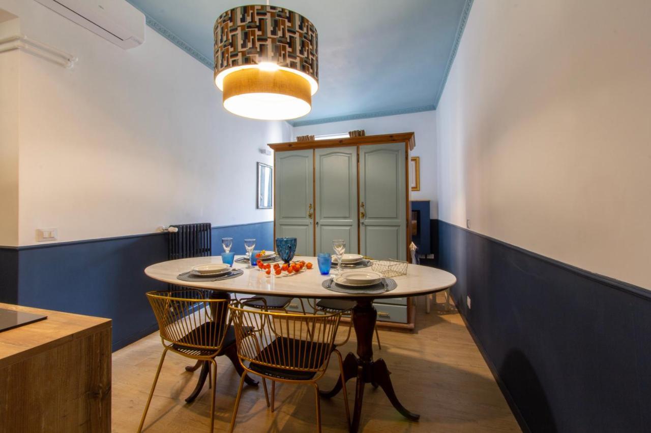 Rasella44, Blu * Roma